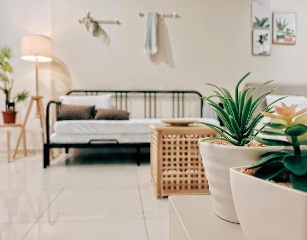Apartamento Stunning 2Br With Infinity Pool & City Views George Town